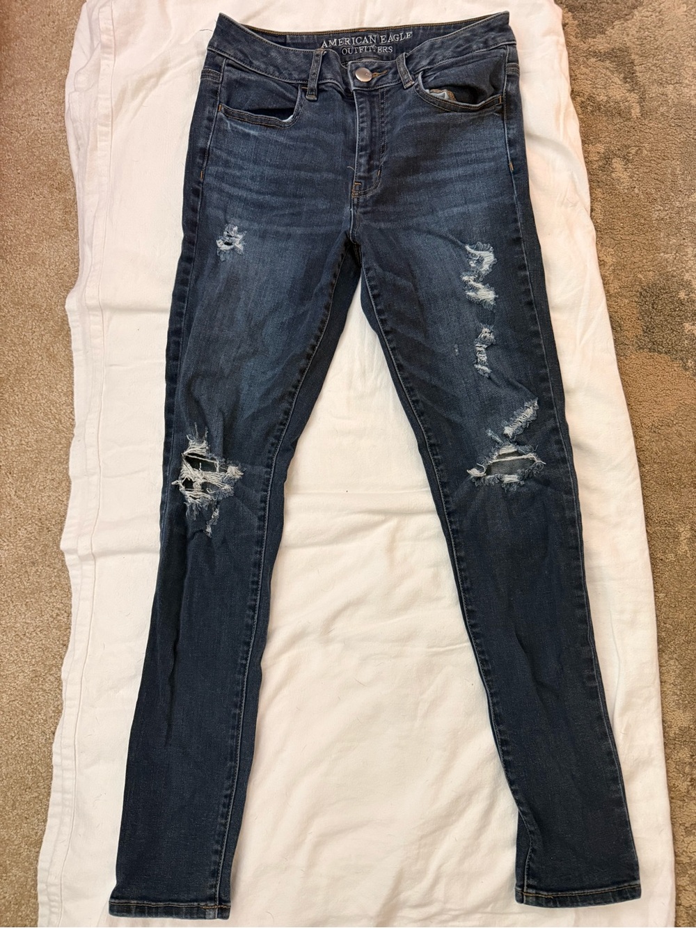 American Eagle Outfitters Women's Dark Blue Ripped Skinny Jeans